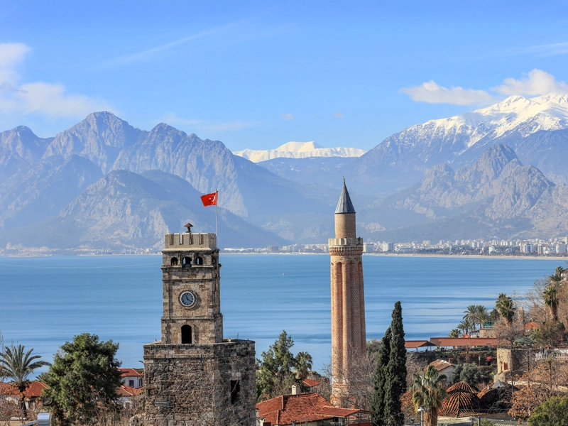 What to Expect When Traveling to Turkey: A Guide to Safety, Costs, and Recovery
