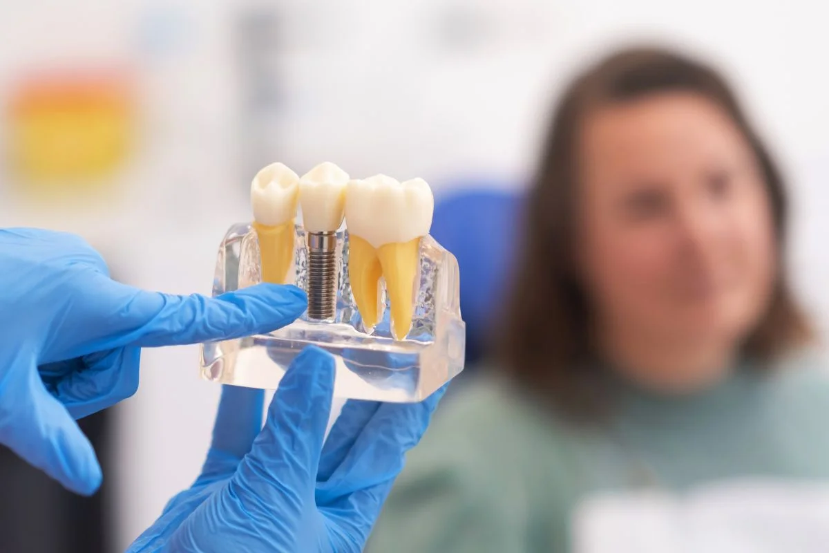 Surgery Pain: Understanding Dental Implant Discomfort