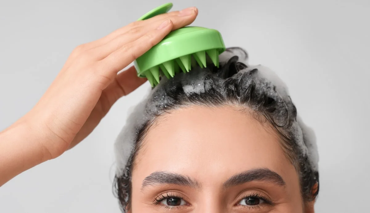 Optimizing Results: Scalp Stimulation for Hair Loss
